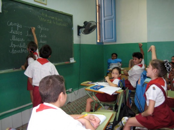 nios_en_la_escuela.jpg